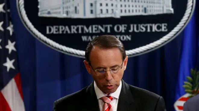 О новых обвинениях объявил заместитель генерального прокурора США Род Розенстайн
