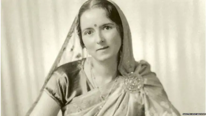 सावित्री देवी