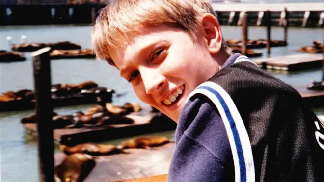 Adam tenía 10 años cuando tuvo su primer shock anafiláctico