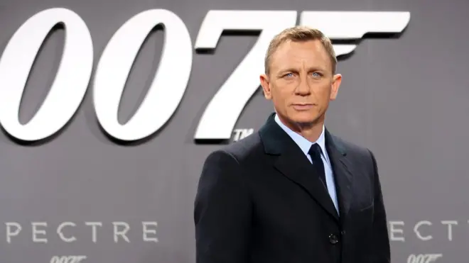 Los seguidores de James Bond pueden pagar (mucho) para sentir que están en la piel del famoso espía.