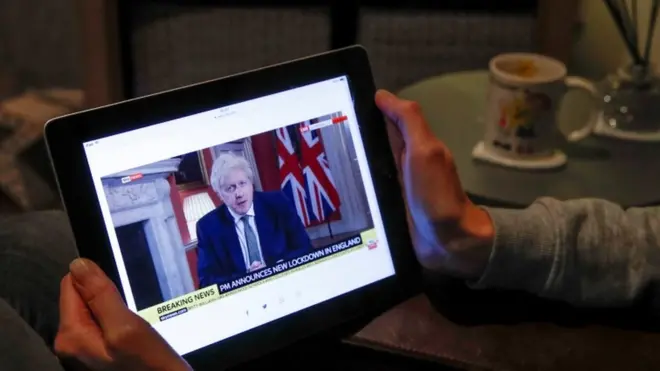 الإغلاق العام الثاني في انجلترا في غضون عام