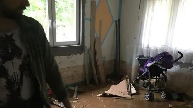 Voda je prodrla i u kuće