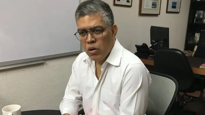 El dirigente culpa de los problemas económicos del país a la "agresión extranjera".