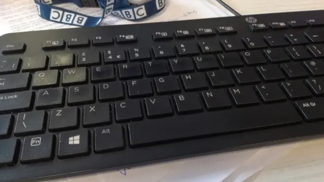 kompjuter, računar, tastatura