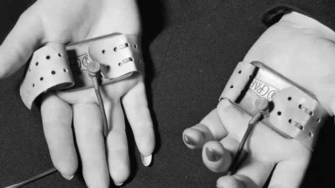 Детектор брехні