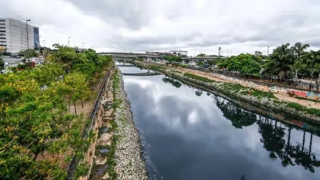 Rio Tietê visto da Ponte das Bandeiras | Foto: William Lucas/SOS Mata Atlântica