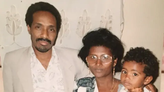 ኢድሪስ ኣቡዓረ ምስ በዓልቲ ቤቱ