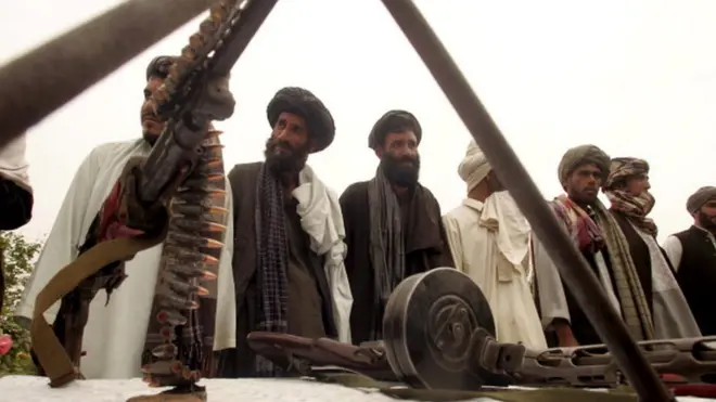 طالبان وايي، چې یو امریکايي پوځي هم په افغانستان کې وي، دوی به جګړه کوي.