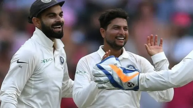 कुलदीप यादव और विराट कोहली