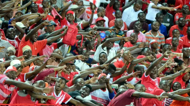 Fans of Tanzanian side Simba