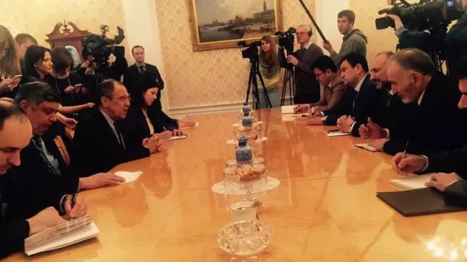 مقالات مقامات افغان و روسیه