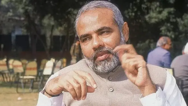 नरेंद्र मोदी