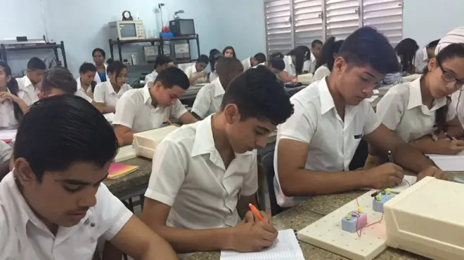 Young Cubans are increasingly studying English