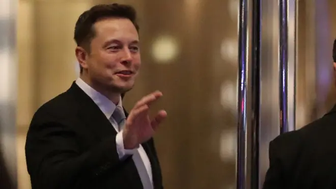 В случае нарушения сроков Маск обещает подарить все солнечные батареи австралийцам