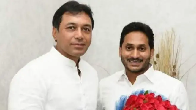 మేకపాటి విక్రమ్ రెడ్డి, సీఎం జగన్