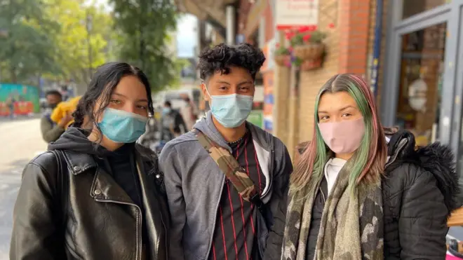 Lucía, Jean Paul y Britney