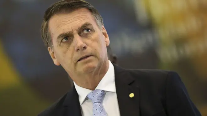 O presidente Jair Bolsonaro disse que seu filho Eduardo estava "sonhando" ao falarjogo luva betum 'novo AI-5'