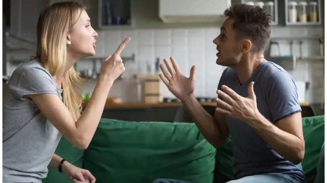 Сидеть в изоляции и не испортить отношения - непросто.