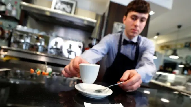 Koliko je bezbedno popiti kafu ovih dana?