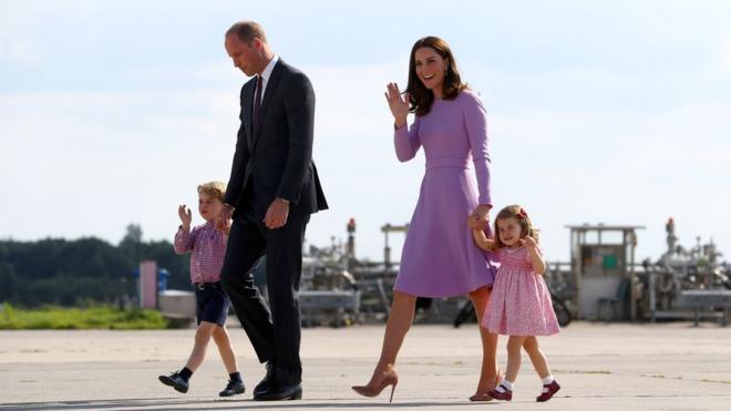 William, Kate e os filhos em visita na Alemanha