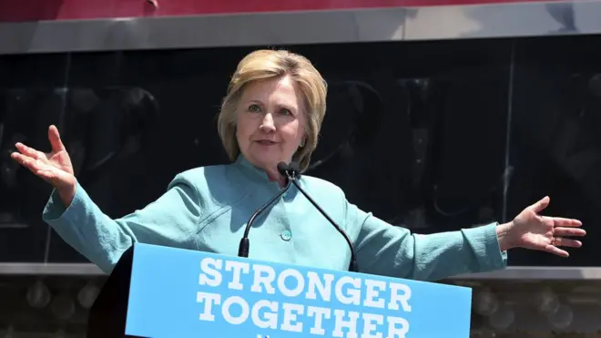 Минюст США закрыл дело о переписке Хиллари Клинтон по рекомендации ФБР