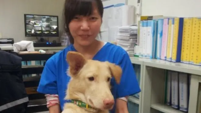 簡稚澄與愛犬"蛋黃"