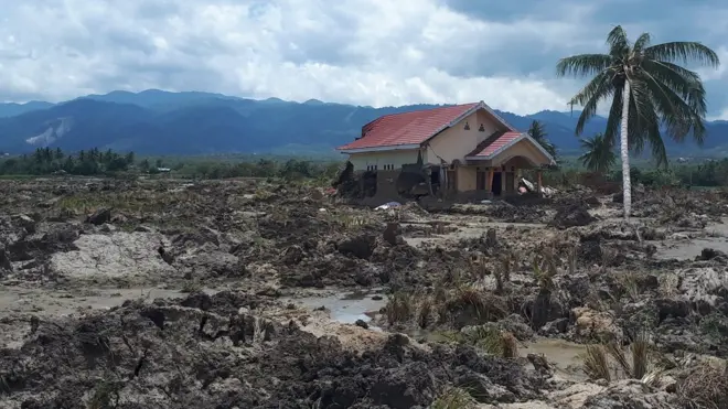 Satu dusun di Desa Jono Oge, Sigi, Sulawesi Tengah lenyap akibat fenomena alam likuifaksi, yang terjadi saat gempa mengguncang.