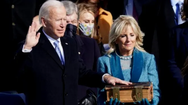 ජෝ බයිඩන් සහ බිරිඳ