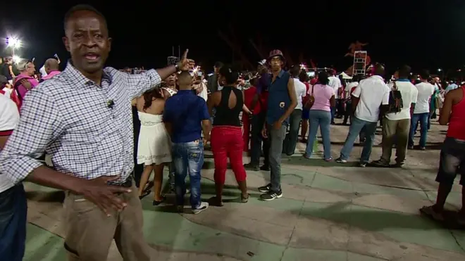 لقمان أحمد في مراسم دفن الرئيس الكوبي السابق