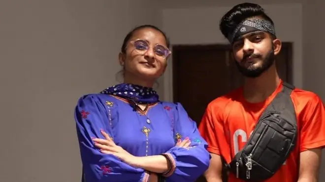 जिन मुद्दों पर पाकिस्तान में बात नहीं होती, उनपर रैप बना रहे भाई बहन की जोड़ी.