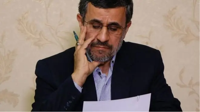 احمدینژاد