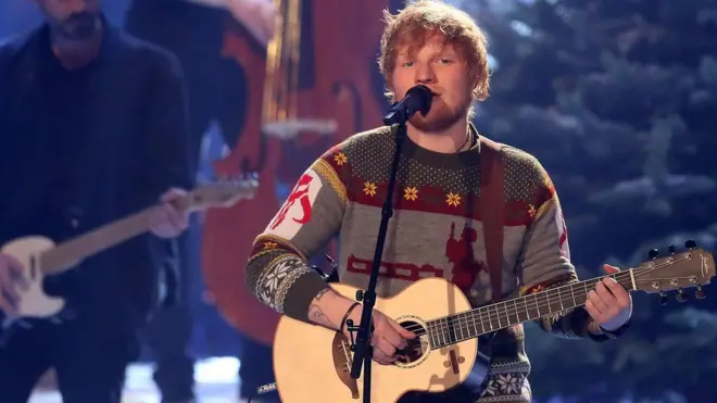 Aficionados en Reino Unido han visto cómo las entradas para espectáculos de Ed Sheeran se agotan en minutos y aparecen con un precio mucho más elevado en sitios web.