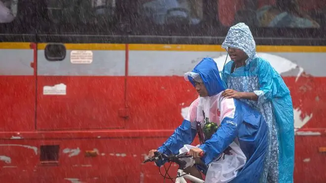 महाराष्ट्रात जुलैत सरासरीपेक्षा जास्त पावसाची शक्यता, कोणत्या जिल्ह्यात काय अलर्ट आहेत?