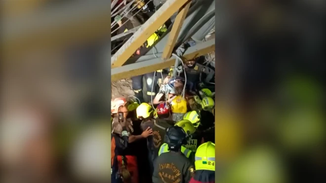 Equipe de resgate na Tailândia