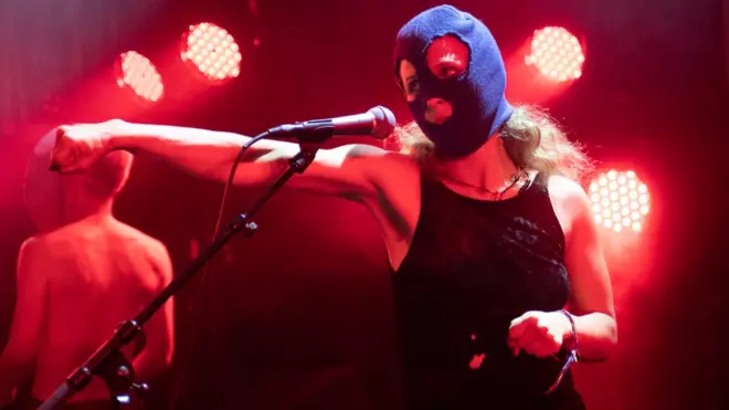 Мария Алехина во время выступления в Эдинбурге, 2018 год