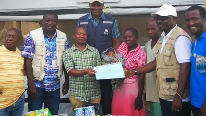 Sa mère qui a eu Ebola est morte pendant l'accouchement.