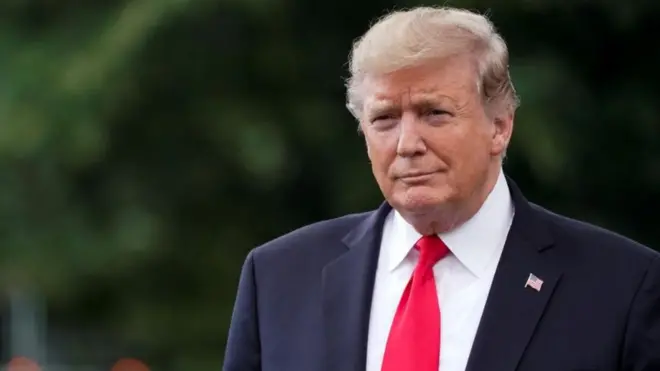 Governo Trump tem pressionado o Brasil a facilitar a deportação de brasileiros; há uma semana, um avião com cerca de 100 brasileiros deportados viajou dos EUA a Belo Horizonte