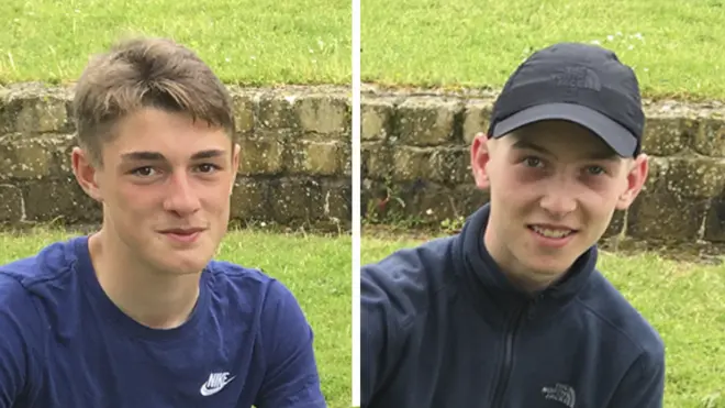 Nathan y James dejaron atrás una adolescencia problemática tras pasar el premio.