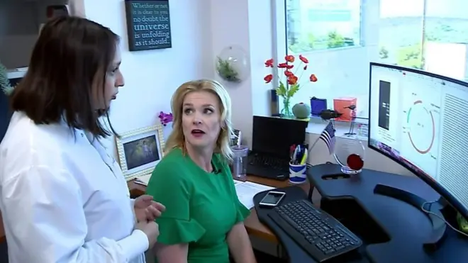 كيف يتم تطوير لقاح فيروس كورونا؟