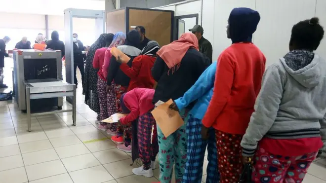 UK, Canada US travel restriction: All what Nigerians go need now to travel afta Omicron