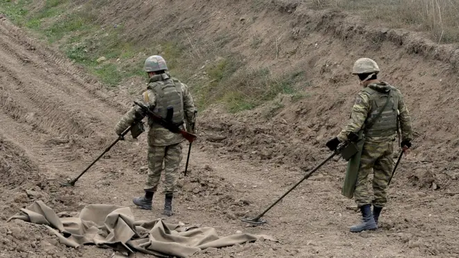 Азербайджан в результате прошлогодней войны вернул себе территории, которые еще долго придется разминировать