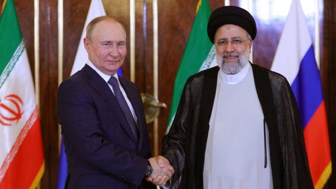 Russian President Vladimir Putin meets Ianian President Ebrahim Raisi in July.