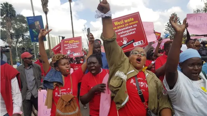 Wandamanaji wanaopinga ufisadi serikalini wakiwa katika jiji kuu la Kenya Nairobi