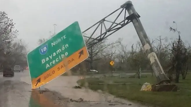 Huracán María provoca daños en San Juan, Puerto Rico.
