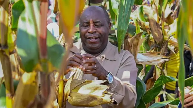 Presida Ndayishimiye arakunze kuboneka mu bikorwa vyo guteza imbere umwimbu uva mu burimyi