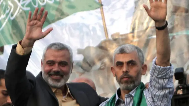 أفرج عن السنوار في إطار اتفاق لتبادل الأسرى بين حماس وإسرائيل 2011