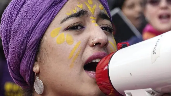 कैसे कुछ लोगों के विचार एक देश का भविष्य तय कर रहे हैं