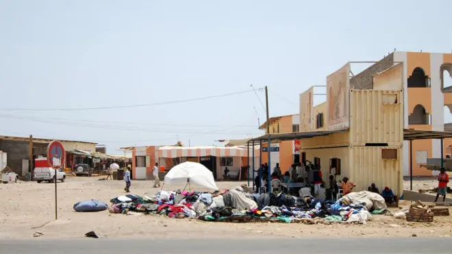 Viidiyoon sobaa miidiyaa hawaasummaa irratti tamsa'e Oromoota Jabuutii jiran dararaaf saaxile