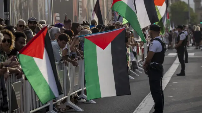 تصمیم بریتانیا، کانادا و استرالیا در به رسمیت شناختن فلسطین؛ اسرائیل: آینده ما در لندن یا پاریس تعیین نمی‌شود