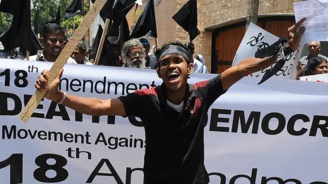 18 වෙනි ව්‍යවස්ථා සංශෝධනයට එරෙහිව කොළඹ පැවති විරෝධතාවක්